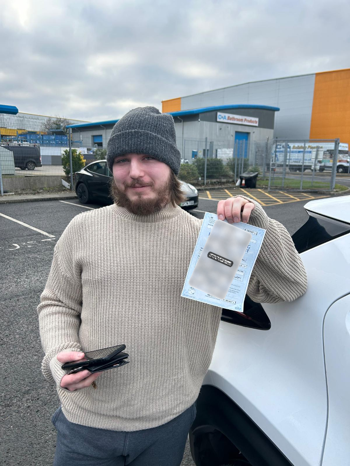A passed learner holding a privacy-protected certificate